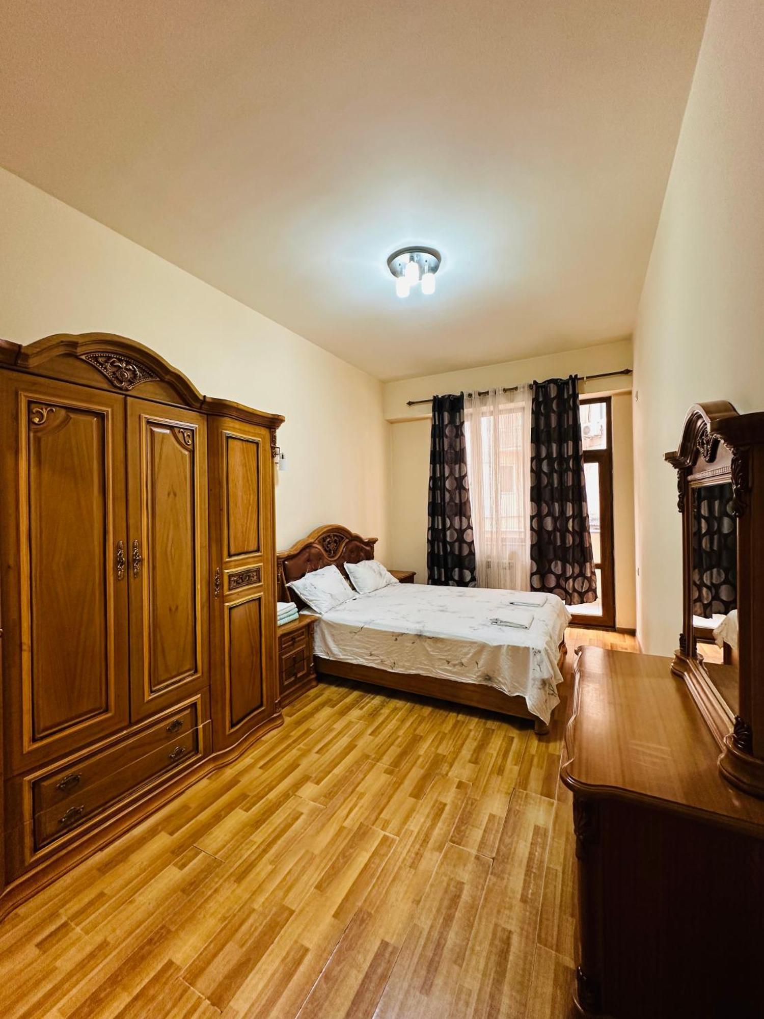 Sakharov Residence, Small Center Erévan Extérieur photo